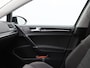 Volkswagen Golf Variant 1.0 TSi Highline 110 Pk | Virtual Cockpit | Adaptive Cruise | LED | Parkeersensoren | 17 Inch | 84.689 Km
