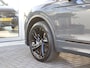Volkswagen Tiguan 1.4 TSI 245 pk DSG eHybrid R-Line | Navigatie | App connect | LED Matrix | Camera | Head up | Stoel + Stuurverwarming | ACC | 19'' LM |