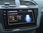 Volkswagen Tiguan 1.4 TSI 245 pk DSG eHybrid R-Line | Navigatie | App connect | LED Matrix | Camera | Head up | Stoel + Stuurverwarming | ACC | 19'' LM |