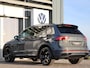Volkswagen Tiguan 1.4 TSI 245 pk DSG eHybrid R-Line | Navigatie | App connect | LED Matrix | Camera | Head up | Stoel + Stuurverwarming | ACC | 19'' LM |