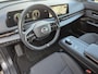 Nissan Ariya Advance 66 kWh Automaat / Accu SOH 99% / Fabrieksgarantie tot 02-2027 / CCS snelladen / Elektrische achterklep / Stuur-& Stoel verwarming / Adaptief cruise control / 360 camera / warmtepomp / Apple Carplay Android Auto /