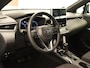 Toyota Corolla Cross Hybrid 140 Style - ORIGINEEL NEDERLANDSE AUTO - AFKOMSTIG VAN 1E EIGENAAR - ELEKTRISCHE ACHTERKLEP - LENDENSTEUN - NAVIGATIE - DODEHOEK DETECTIE - KEYLESS ENTRY/ START - DRAADLOZE TELEFOONLADER - CAMERA - PARKEERSENSOREN VOOR EN ACHTER