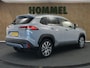 Toyota Corolla Cross Hybrid 140 Style - ORIGINEEL NEDERLANDSE AUTO - AFKOMSTIG VAN 1E EIGENAAR - ELEKTRISCHE ACHTERKLEP - LENDENSTEUN - NAVIGATIE - DODEHOEK DETECTIE - KEYLESS ENTRY/ START - DRAADLOZE TELEFOONLADER - CAMERA - PARKEERSENSOREN VOOR EN ACHTER