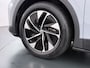 Volkswagen ID.4 SOH 92% Trekhaak Adap.Cruise Navi Ecc Apple Carplay Android Auto Stoel+Stuurverwarming Pdc Ecc DAB Smart Climate Comfort Pakket Rijstrooksensor Led Verwarmde Voorruit 1e Eigenaar Origineel Nederlandse Auto 55kWh pure € 42.000 nieuw!