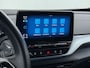 Volkswagen ID.4 SOH 92% Trekhaak Adap.Cruise Navi Ecc Apple Carplay Android Auto Stoel+Stuurverwarming Pdc Ecc DAB Smart Climate Comfort Pakket Rijstrooksensor Led Verwarmde Voorruit 1e Eigenaar Origineel Nederlandse Auto 55kWh pure € 42.000 nieuw!