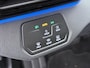 Volkswagen ID.4 SOH 92% Trekhaak Adap.Cruise Navi Ecc Apple Carplay Android Auto Stoel+Stuurverwarming Pdc Ecc DAB Smart Climate Comfort Pakket Rijstrooksensor Led Verwarmde Voorruit 1e Eigenaar Origineel Nederlandse Auto 55kWh pure € 42.000 nieuw!