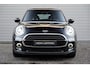 MINI Cooper Mini 1.5 Classic / Nederlandse Auto / Apple Car Play / Electrisch Schuifdak / Lederen bekleding / Cruise Control / Stoelverwarming voor / Keyless Entry & Start /