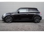 MINI Cooper Mini 1.5 Classic / Nederlandse Auto / Apple Car Play / Electrisch Schuifdak / Lederen bekleding / Cruise Control / Stoelverwarming voor / Keyless Entry & Start /