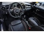 MINI Cooper Mini 1.5 Classic / Nederlandse Auto / Apple Car Play / Electrisch Schuifdak / Lederen bekleding / Cruise Control / Stoelverwarming voor / Keyless Entry & Start /