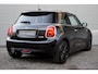 MINI Cooper Mini 1.5 Classic / Nederlandse Auto / Apple Car Play / Electrisch Schuifdak / Lederen bekleding / Cruise Control / Stoelverwarming voor / Keyless Entry & Start /