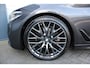 BMW 5-Serie Touring 520i High Executive M-Sport HeadUp/Camera/Panodak/Stoel&Stuurverwarming/Virtual/PDC/LederMemory/Navi/LED/20"LM