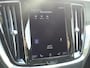 Volvo V60 2.0 B3 Momentum Advantage | TREKHAAK | ADAPTIVE CRUISE | DODEHOEKDETECTIE | STOEL+STUURVERWARMING | CAMERA | NAVI |