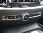 Volvo V60 2.0 B3 Momentum Advantage | TREKHAAK | ADAPTIVE CRUISE | DODEHOEKDETECTIE | STOEL+STUURVERWARMING | CAMERA | NAVI |