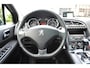 Peugeot 3008 1.6 Allure Aut Pano trh navi