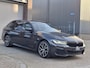 BMW 5-Serie Touring 520i M-sport High Executive Edition | Harman Kardon | Pano | BTW | Dealer onderhouden