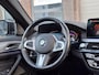 BMW 5-Serie Touring 520i M-sport High Executive Edition | Harman Kardon | Pano | BTW | Dealer onderhouden