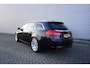 Opel Insignia Sports Tourer 1.6 T Cosmo Climate / Navi / Cruise / Leder / Parkeers. / Stoevlerw. / Trekhaak / NAP