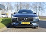 Volvo XC60 T6 340PK AWD Business Pro | Trekhaak | Luchtvering | Camera | Panodak | 19" LMV | Stoelverwarming