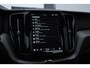 Volvo XC60 T8 455PK Automaat AWD Plus Dark / Adaptieve koplampen / Luchtvering /Adaptieve cruise control / Panoramadak / Apple carplay / Parkeersensoren met 360 camera / Elektrische achterklep / Elektrische stoelen met geheugen / Stoel en stuurwielverwarming