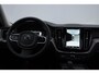 Volvo XC60 T8 455PK Automaat AWD Plus Dark / Adaptieve koplampen / Luchtvering /Adaptieve cruise control / Panoramadak / Apple carplay / Parkeersensoren met 360 camera / Elektrische achterklep / Elektrische stoelen met geheugen / Stoel en stuurwielverwarming