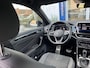 Volkswagen T-Roc 1.5 TSI Style Business | Climate Control | Cruise Control | Achteruitrijcamera | Afneembare Trekhaak | Apple Carplay/ Android Auto |