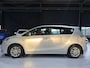 Toyota Verso 1.6 VVT-i Comfort Dealeronderhouden