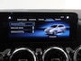 Mercedes-Benz B-klasse 180 Business Solution | Panoramadak | Widescreen | Stoelverwarming | Parkeerpakket | Achteruitrijcamera |