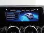 Mercedes-Benz B-klasse 180 Business Solution | Panoramadak | Widescreen | Stoelverwarming | Parkeerpakket | Achteruitrijcamera |
