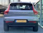 Volvo XC40 2.0 B4 Plus Dark Mild hybrid, Trekhaak, Automaat, Driver assist, BLIS, Adaptive cruise control, Stoelverwarming, Stuurverwarming, 19 inch wielen