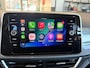 Volkswagen T-Roc 1.5 TSI R-Line Business, Stoelverwarming,Apple Carplay/Android,Trekhaak,Navigatie