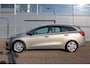 Kia Ceed cee'd Sportswagon 1.6 GDI First Edition l navigatie l camera l Sportvelgen l Airco