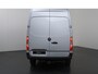Mercedes-Benz eSprinter 314 L2 H2 PRO | 81 kWh | 100% elektrisch | 2000kg Trekhaak | 115Kw/u DC Snelladen | Smartphone integratie pakket | Carplay | Camera | Comfort bestuurdersstoel |