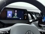 Volkswagen ID.4 204pk First 77kWh SOH 90% Leer/Alcantara Adap.Cruise Navi Ecc Camera Apple Carplay Android Pdc Lmv 20" Stoelverwarming Led Bordherkenning Voor-Klimatisering App-Connect E-sound Front-Assist Origineel Nederlandse Auto Zeer Compleet 1e eigenaar