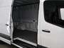 Mercedes-Benz eSprinter 414 L3 H2 Pro 81kWh | 4250 GVW | 270° Deuren | Comfortbestuurdersstoel | Smartphone integratie pakket | DC 115 kWh Snelladen |