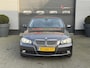 BMW 3-Serie 320i Dynamic Executive | Navigatie | Climate Control | Lichtmetalen Velgen | Trekhaak |