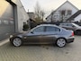 BMW 3-Serie 320i Dynamic Executive | Navigatie | Climate Control | Lichtmetalen Velgen | Trekhaak |