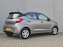 Hyundai i10 1.0 Comfort 5-zits Automaat / Dealer onderhouden / Fabrieksgarantie tot 03-2028 / Airco / Cruise control / Navigatie via Apple Carplay of Android Auto / Elektrische ramen voor / Lane assist /