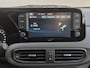 Hyundai i10 1.0 Comfort 5-zits Automaat / Dealer onderhouden / Fabrieksgarantie tot 03-2028 / Airco / Cruise control / Navigatie via Apple Carplay of Android Auto / Elektrische ramen voor / Lane assist /