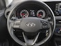 Hyundai i10 1.0 Comfort 5-zits Automaat / Dealer onderhouden / Fabrieksgarantie tot 03-2028 / Airco / Cruise control / Navigatie via Apple Carplay of Android Auto / Elektrische ramen voor / Lane assist /