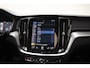 Volvo S60 2.0 T5 250pk R-design Aut. [ Panorama Head-up Leder Stoel-en stuurverwarming ]