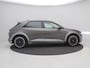 Hyundai Ioniq 5 Lounge AWD 77.4 kWh / BTW Auto / SoH 100% / Trekhaak / 1600kg Trekgewicht / Wit Lederen Bekleding / Dealer Onderhouden / Fabrieksgarantie tot 26-10-2027 / 1ste Eigenaar / NL Auto / AWD / Warmtepomp /