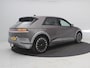 Hyundai Ioniq 5 Lounge AWD 77.4 kWh / BTW Auto / SoH 100% / Trekhaak / 1600kg Trekgewicht / Wit Lederen Bekleding / Dealer Onderhouden / Fabrieksgarantie tot 26-10-2027 / 1ste Eigenaar / NL Auto / AWD / Warmtepomp /
