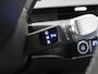 Hyundai Ioniq 5 Lounge AWD 77.4 kWh / BTW Auto / SoH 100% / Trekhaak / 1600kg Trekgewicht / Wit Lederen Bekleding / Dealer Onderhouden / Fabrieksgarantie tot 26-10-2027 / 1ste Eigenaar / NL Auto / AWD / Warmtepomp /
