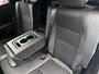 Renault Espace E-Tech full hybrid 200 esprit Alpine 7p. / Fabrieksgarantie tot 02-2027 / Dealer onderhouden / 7 persoons / 1.500 kg trekgewicht / Elektrische stoelen met massage functie / Elektrische klep /  HUD / Camera 360° / Navi / Apple Carplay Android / 20" LM wielen / All Season banden /