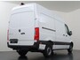Mercedes-Benz eSprinter 314 L2 H2 PRO | 56 kWh | 100% elektrisch | 2000kg Trekhaak | 115Kw/u DC Snelladen | Smartphone integratie pakket | Carplay | Camera |