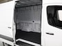 Mercedes-Benz eSprinter 314 L2 H2 PRO | 56 kWh | 100% elektrisch | 2000kg Trekhaak | 115Kw/u DC Snelladen | Smartphone integratie pakket | Carplay | Camera |