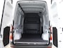 Mercedes-Benz eSprinter 314 L2 H2 PRO | 56 kWh | 100% elektrisch | 2000kg Trekhaak | 115Kw/u DC Snelladen | Smartphone integratie pakket | Carplay | Camera |