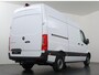 Mercedes-Benz eSprinter 314 L2 H2 PRO | 56 kWh | 100% elektrisch | Parkeerpakket met achteruitrijcamera | 2000kg Trekhaak | 115Kw/u DC Snelladen | Smartphone integratie pakket | Carplay | Camera | Comfort bestuurdersstoel |