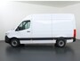 Mercedes-Benz Sprinter 315 | Aut. | L2 H2 | RWD | PRO | 3500 KG. AHW | Airco | Cruise Control | 3500 KG. AHW | Carplay / Android Auto | Dodehoekassistent | Lane-Assist | Multifunctioneel Stuurwiel | 3-zits |