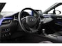 Toyota C-HR 1.8 Hybrid Bi-Tone | Volledige dealerhistorie | Dodehoek detectie | Leder | Navigatie | JBL | Stoel-/stuurverwarming | Full LED | Parkeersensoren voor/achter | Keyless | Adaptive Cruise | Clima | 18 inch